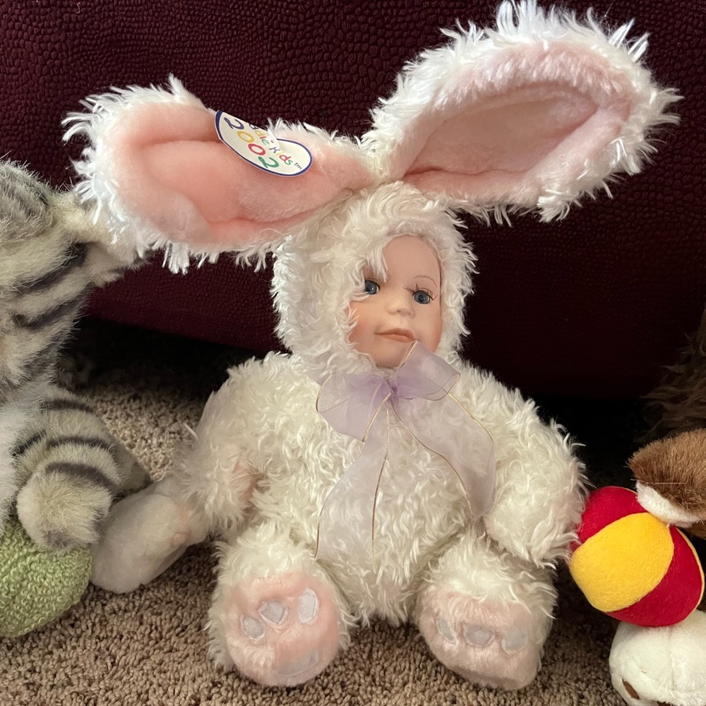 NWT Bunny baby plush animal collectible - Picture 1 of 1